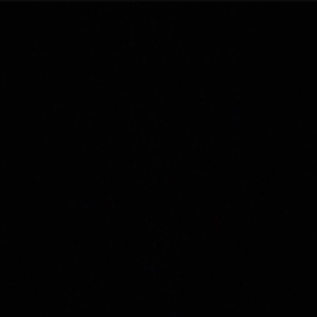 イヴァンナ・ヴェンチュラさんのインスタグラム写真 - (イヴァンナ・ヴェンチュラInstagram)「#blackouttuesday pause, listen, learn, take action 🖤 BLK」6月2日 22時36分 - yoventura