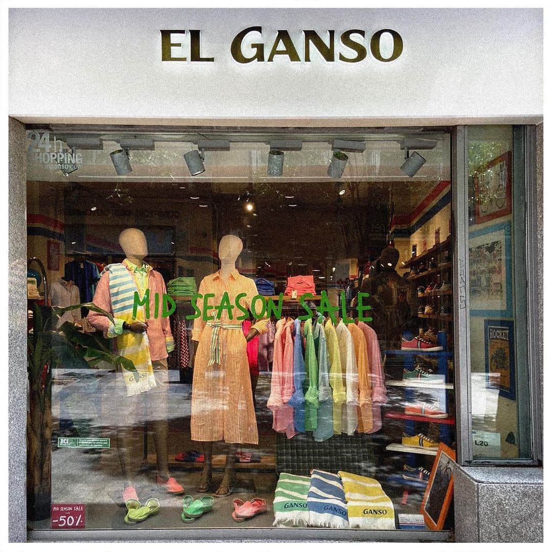 エルガンソさんのインスタグラム写真 - (エルガンソInstagram)「Ahora sí, nos vemos en las calles. #ElGanso te espera . Puedes informarte sobre las tiendas abiertas en nuestros HORARIOS ESPECIALES, link en la biografía. 👆🏻」6月2日 23時00分 - elgansoinsta