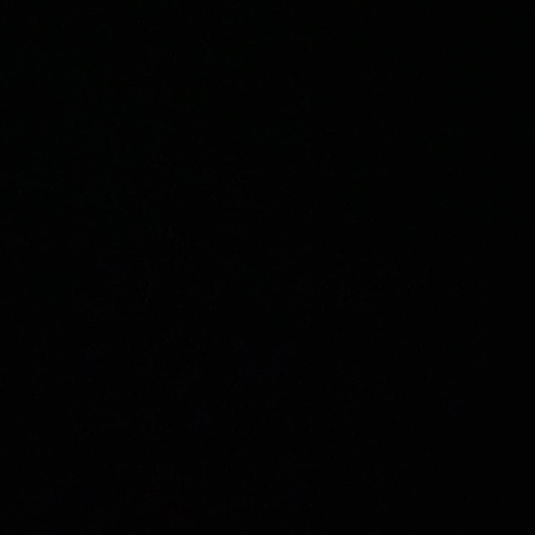 アディソン・ラッセルのインスタグラム：「🖤🙏🏽✊🏽 #BlackOutTuesday」