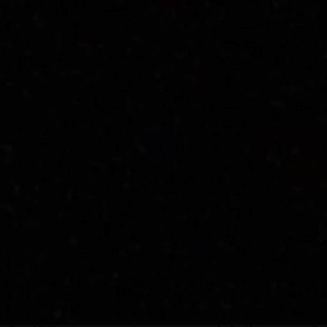 カーラ・デルヴィーニュさんのインスタグラム写真 - (カーラ・デルヴィーニュInstagram)「#justiceforgeorgefloyd #blackouttuesday」6月2日 15時06分 - caradelevingne