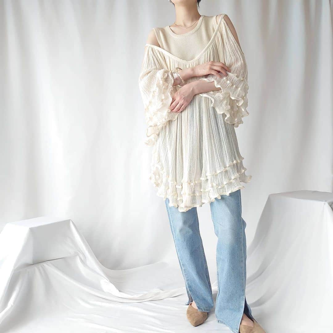 吉祥寺 古着屋 Orfeoのインスタグラム：「・ ONLINE SHOP・NEW STOCK  #orfeo #kichijoji #tokyo #vintage #used #fashion #coordinate #outfit  ONLINE SHOP掲載商品のお問い合わせはONLINE SHOPからのメール、またはインスタグラムのプロフィール記載のメールアドレスよりお願いいたします ショッピングリングなしのインスタグラム、ストーリーズ掲載商品も個別に通販を承りますのでメールにてお問い合わせください」