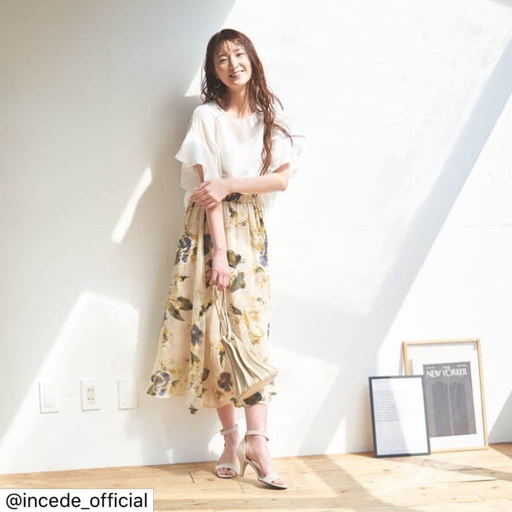 鈴木望さんのインスタグラム写真 - (鈴木望Instagram)「incede..💓﻿ ﻿ ﻿ #incede #fashion #code﻿ #Photo #fashiongram  #花柄スカート  #」6月2日 16時35分 - nozomi.0318