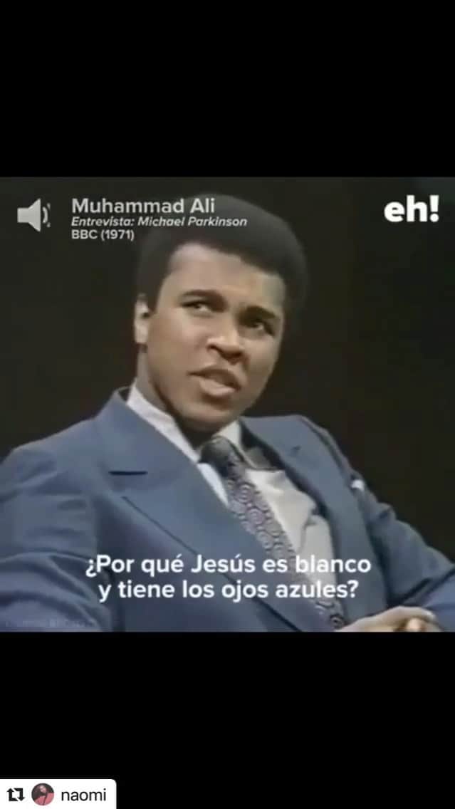カリーヌ・ロワトフェルドのインスタグラム：「#Repost @naomi ・・・ The Champ Mohammad Ali telling it like it STILL seems to be.  49 yrs later . Wish you were here ❤️🙏🏾」