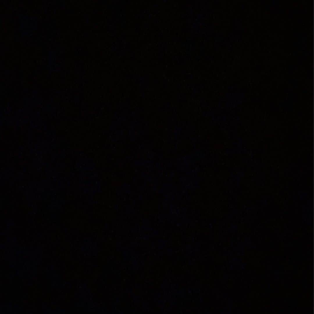 ネイサン・レドモンドのインスタグラム：「#blackouttuesday #nojusticenopeace ✊🏿✊🏾✊🏿」