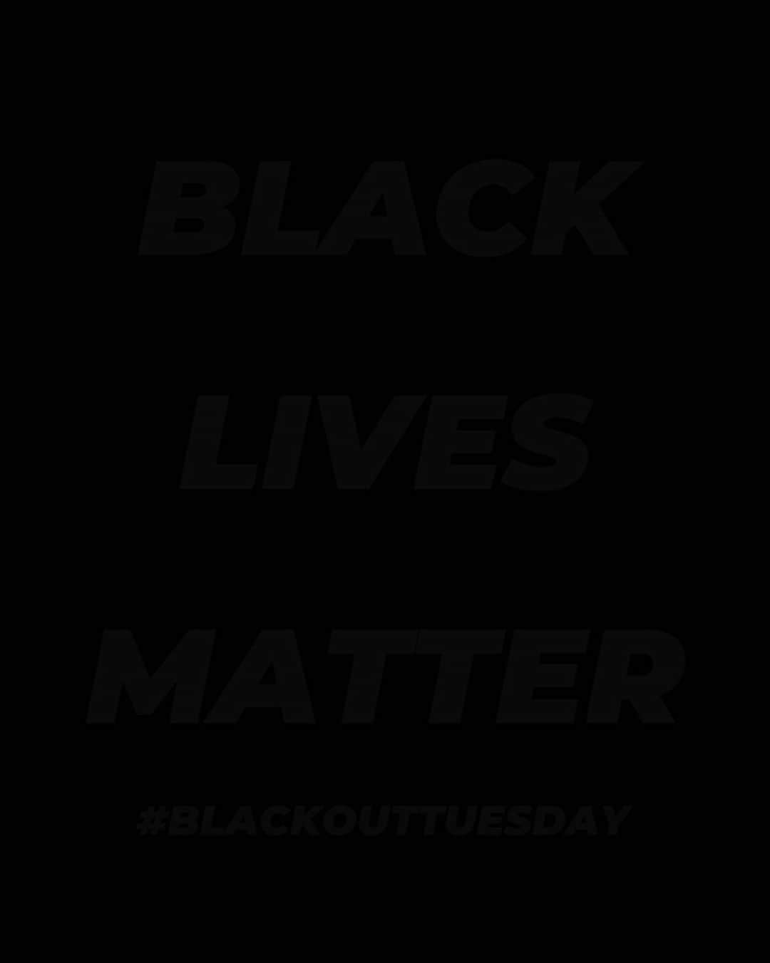 ブレーズ・マテュイディさんのインスタグラム写真 - (ブレーズ・マテュイディInstagram)「✊✊🏻✊🏼✊🏽✊🏾✊🏿 #blackouttuesday」6月2日 18時13分 - blaisematuidiofficiel