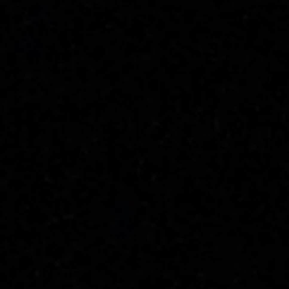 ソニア・ベン・アンマーのインスタグラム：「BLACK LIVES MATTER 🖤 #blackouttuesday」