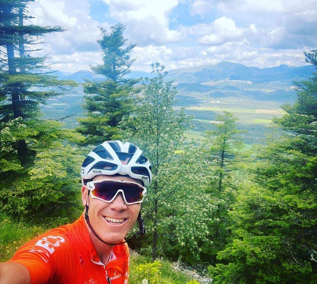 クリス・フルームさんのインスタグラム写真 - (クリス・フルームInstagram)「Keep smiling 😎 #cycling」6月2日 19時04分 - chrisfroome