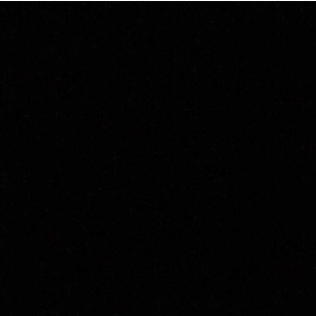 カイル・ウォーカーさんのインスタグラム写真 - (カイル・ウォーカーInstagram)「✊🏻✊🏼✊🏽✊🏾✊🏿#blackouttuesday」6月2日 19時24分 - kylewalker2