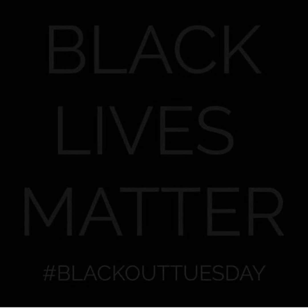 ウスマン・デンベレさんのインスタグラム写真 - (ウスマン・デンベレInstagram)「Black Lives Matter #blackouttuesday」6月2日 20時04分 - o.dembele7