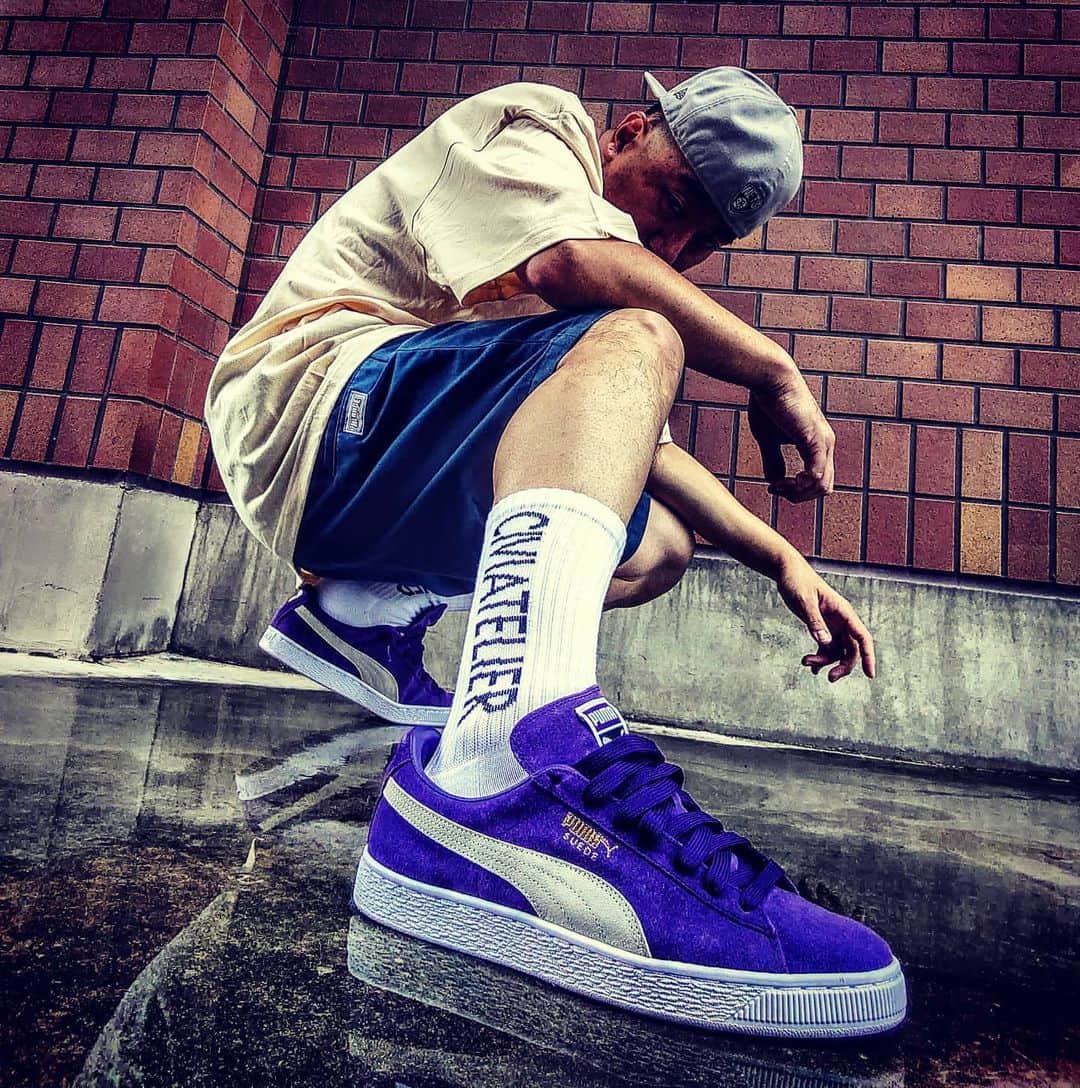 のインスタグラム：「atmos＆スニーカー同好会 YouTube生配信！ご視聴ありがとうございました！ 見逃した方はプロフィール欄からどうぞ！  #キモ撮り #KIMODORI #pumasuede #pumaclyde」