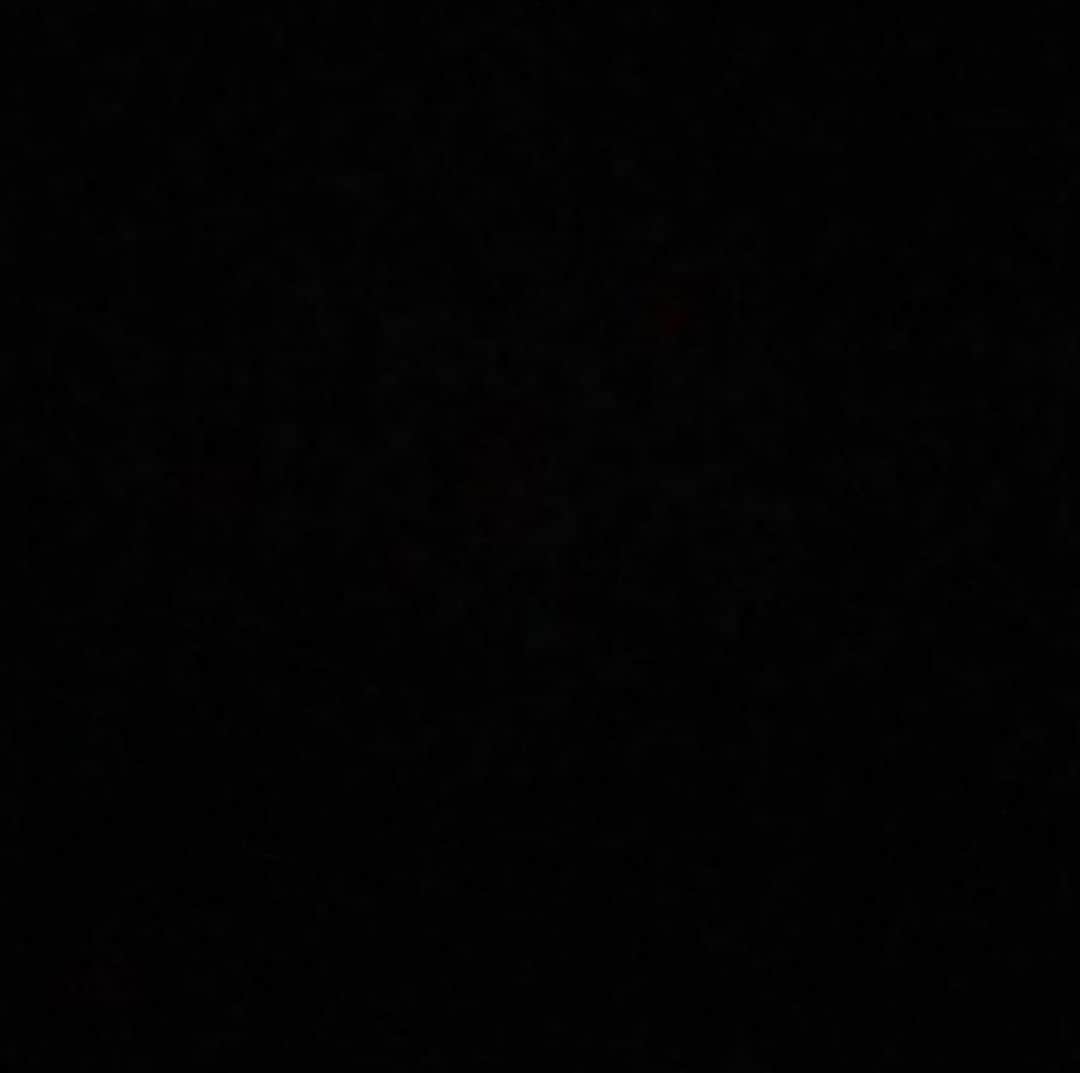 サンドラ・ガルさんのインスタグラム写真 - (サンドラ・ガルInstagram)「#blackouttuesday ✌🏿」6月2日 20時09分 - thesandragal