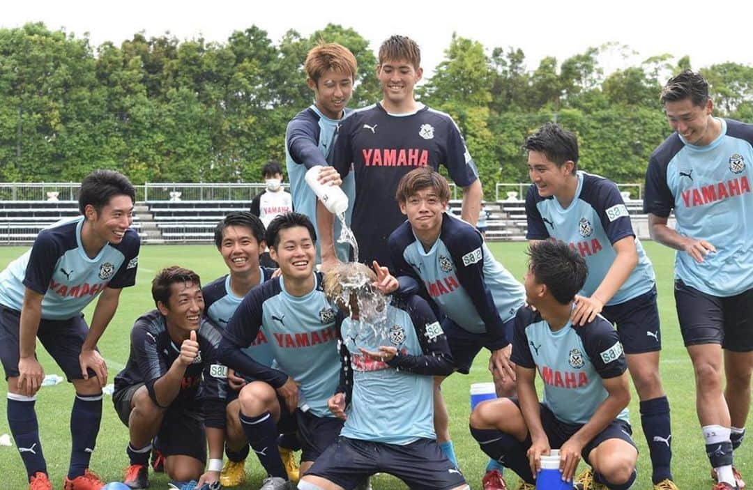 のインスタグラム：「全体練習も再開しました😊 とても楽しくやってます👌 #ジュビロ磐田」