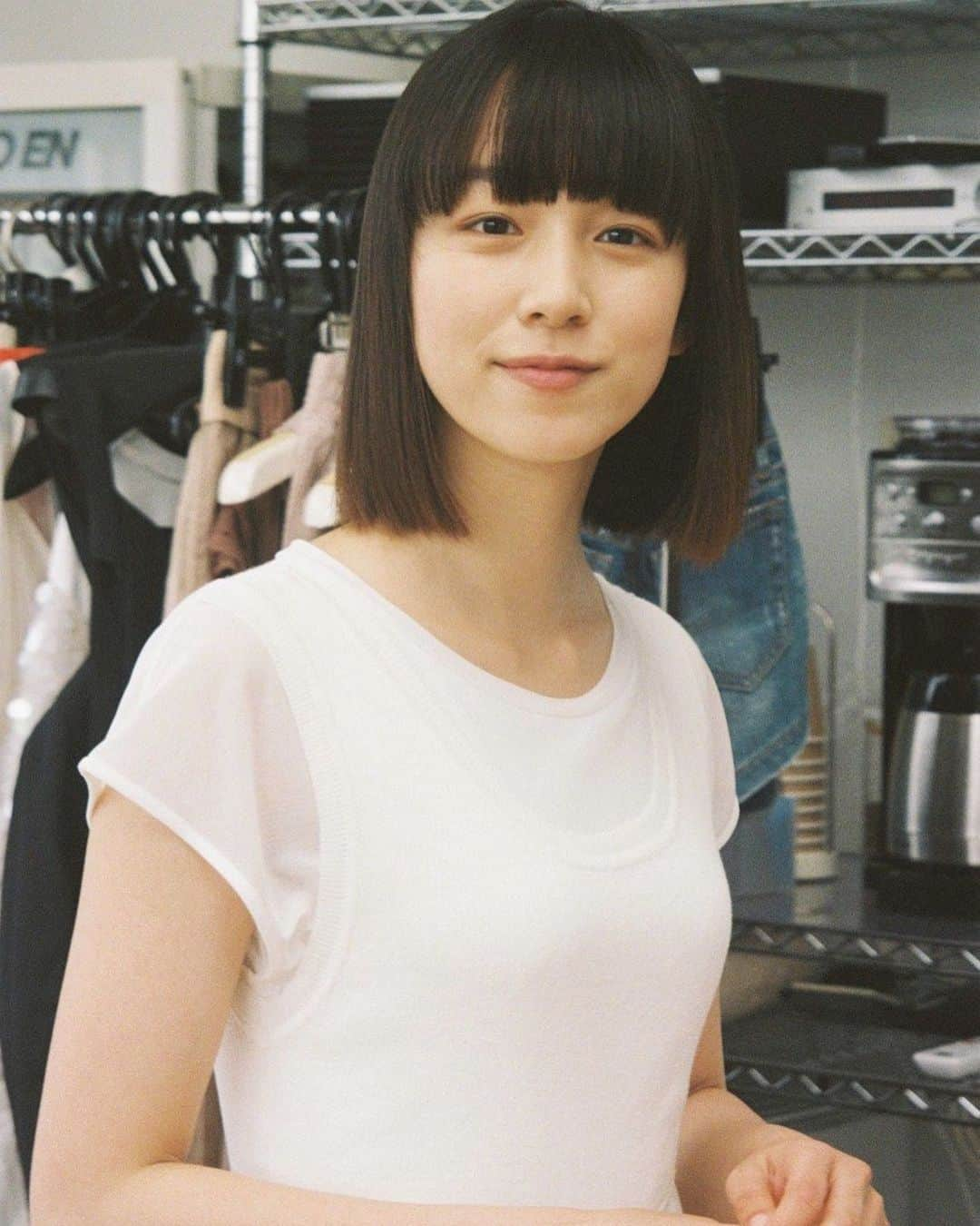 株式会社コンテンツ3のインスタグラム：「.﻿ この度コンテンツ3に所属となった﻿ 坂田莉咲<さかた りさ>です🌷﻿ 皆様、応援の程よろしくお願い致します！﻿ ﻿ <HP>﻿ http://ct3.co.jp/index.php/archives/talent/risa-sakata﻿ ﻿ <公式Instagram>﻿ @sakata_risa﻿ ﻿ <公式Twitter>﻿ @risa_sakata1019﻿ ﻿ <公式TikTok>﻿ @sakata_risa」