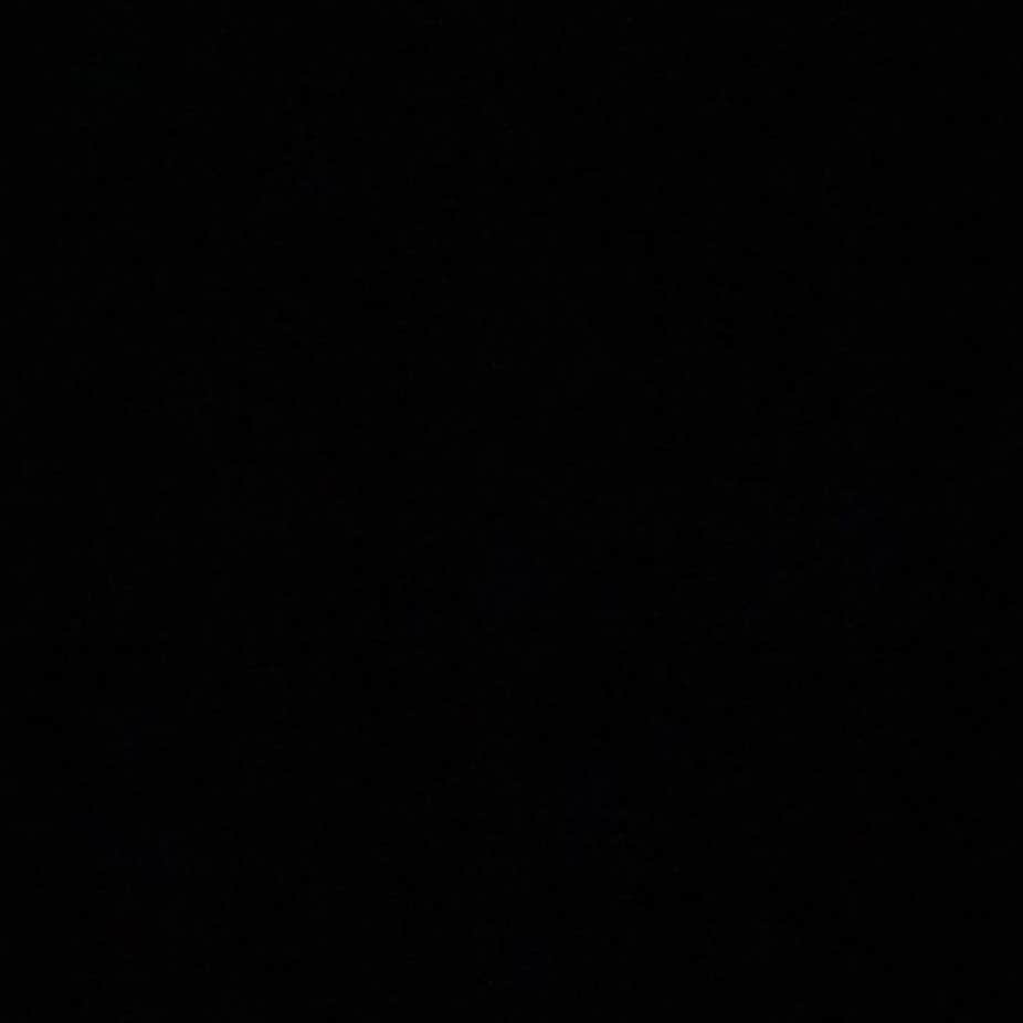 ティム・クルルのインスタグラム：「👊🏻👊🏼👊🏽👊🏾👊🏿. #blackouttuesday」