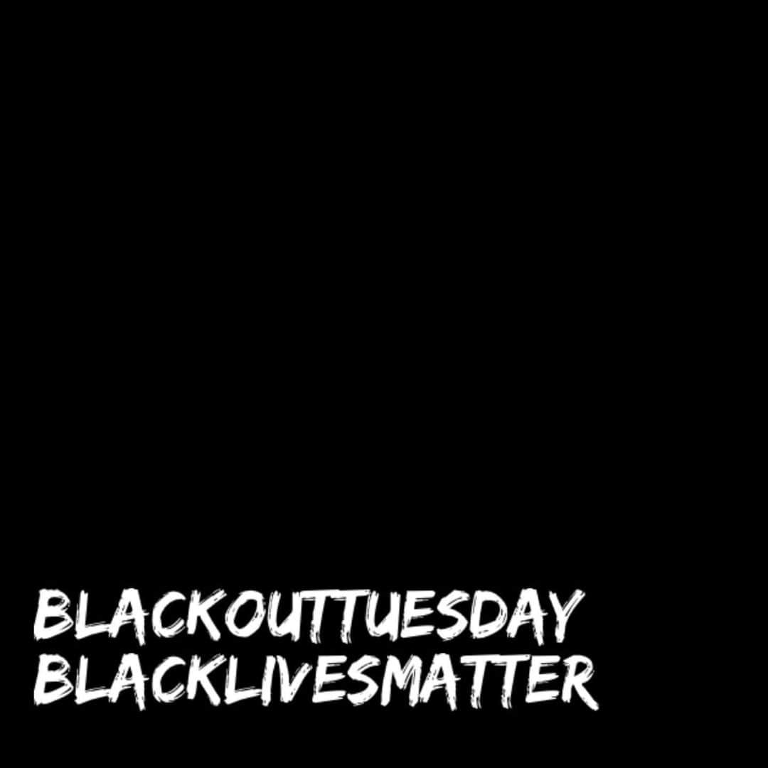 ファン・パブロ・モントーヤのインスタグラム：「#blackouttuesday」