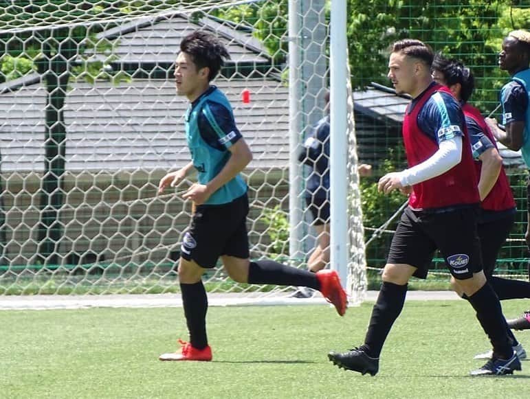 福島ユナイテッドFCさんのインスタグラム写真 - (福島ユナイテッドFCInstagram)「本日より全体練習再開しました⚽️ J3開幕まで、あと4週…  正直、十分とは言えない準備期間ではありますが、みんなサッカーができる喜びを感じて練習に取り組んでいました😌💓 ここから開幕に向けてしっかり調整していきます‼️ #福島ユナイテッド #練習再開」6月2日 21時49分 - fukushimaunited_fc