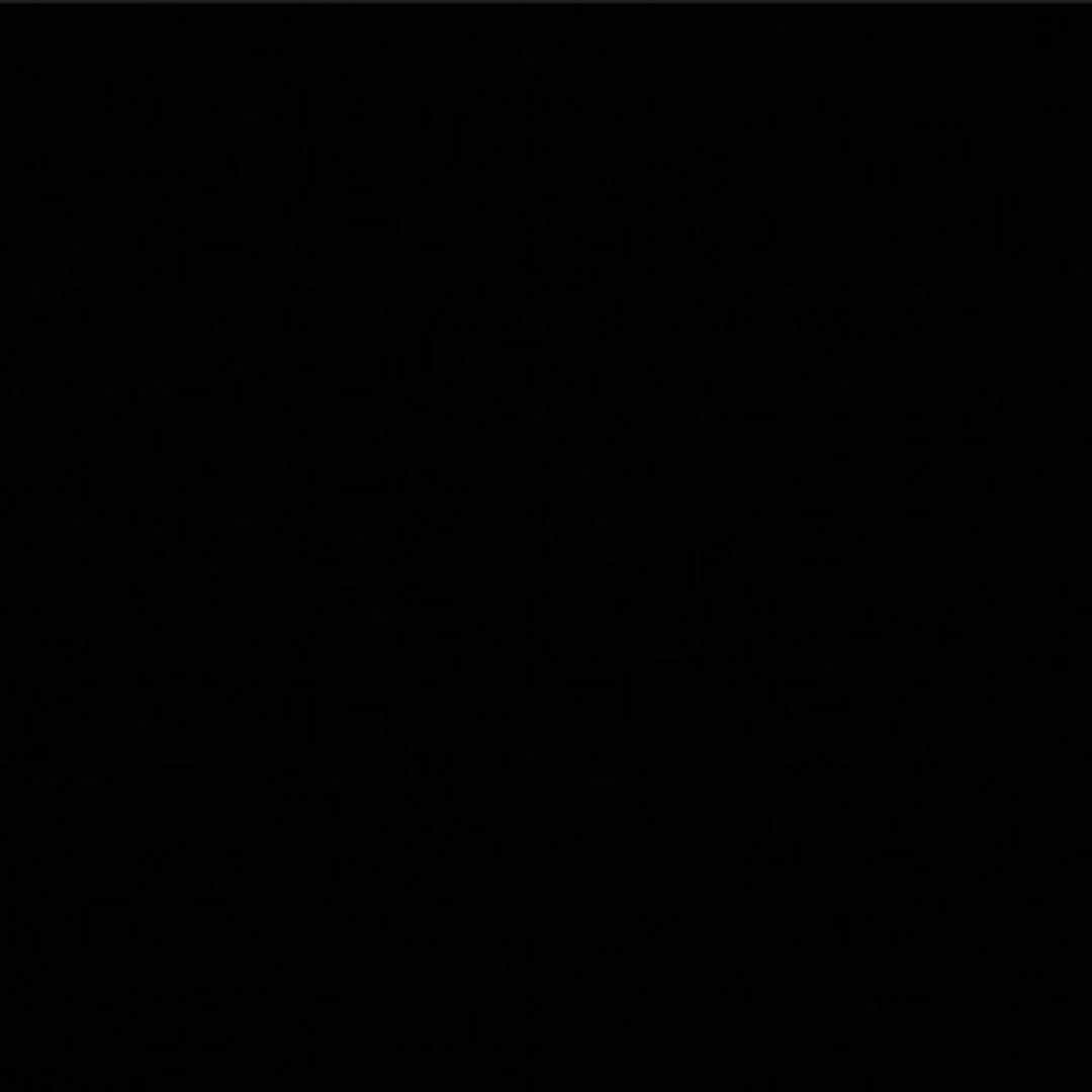 アレックス・ニューウェルのインスタグラム：「#blackouttuesday I’m literally Black AF never forget it!」