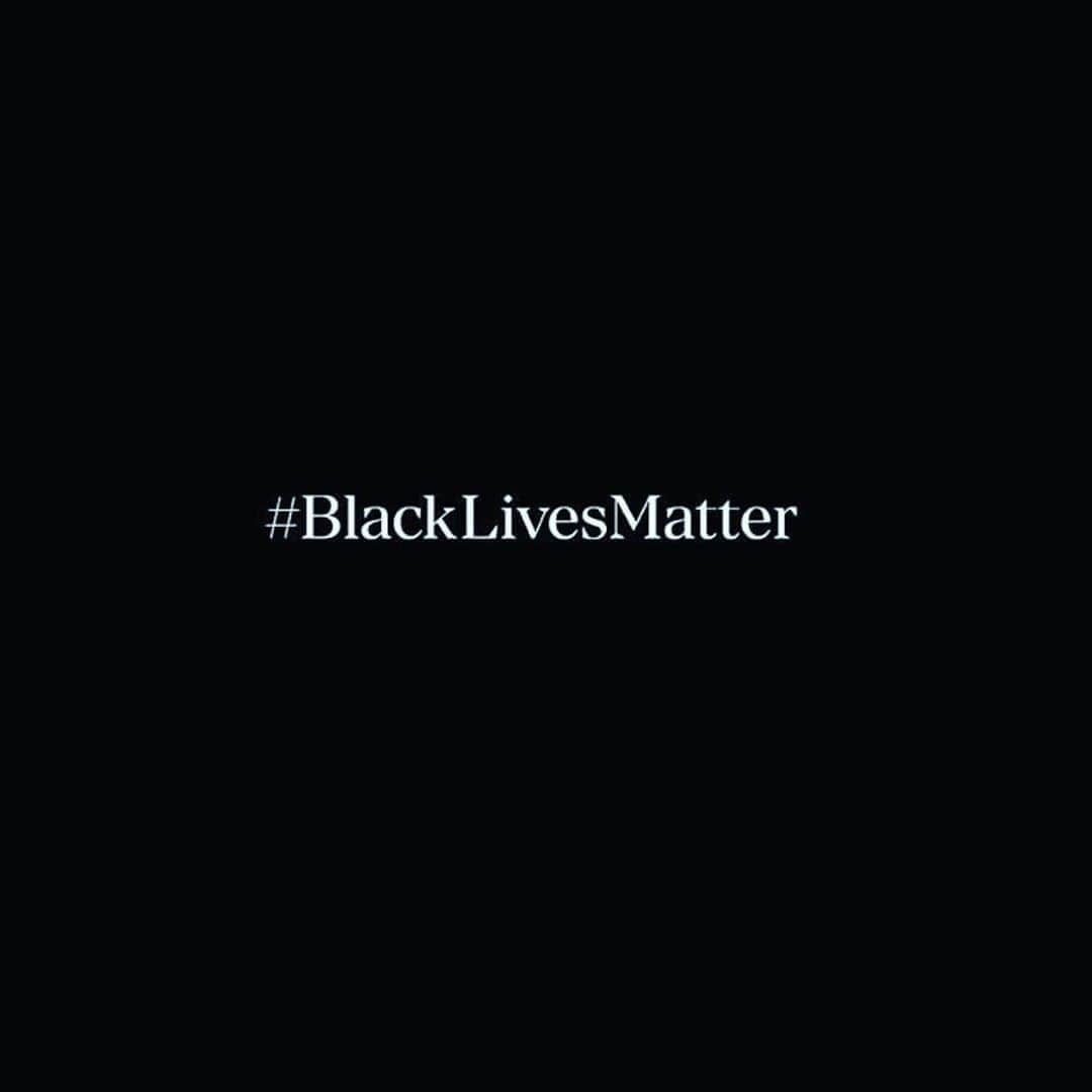 ルーカス・レイヴァさんのインスタグラム写真 - (ルーカス・レイヴァInstagram)「#blacklivesmatter #blackouttuesday #alllivesmatter」6月2日 21時45分 - leivalucas