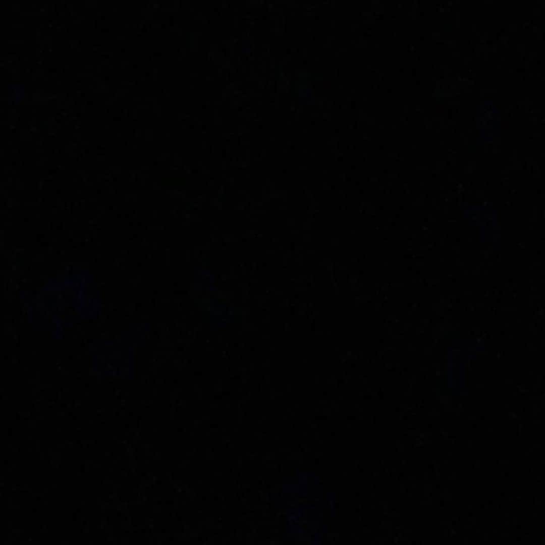 ジョジョ・フレッチャーさんのインスタグラム写真 - (ジョジョ・フレッチャーInstagram)「🖤 Time to listen. #blackouttuesday」6月2日 21時53分 - joelle_fletcher