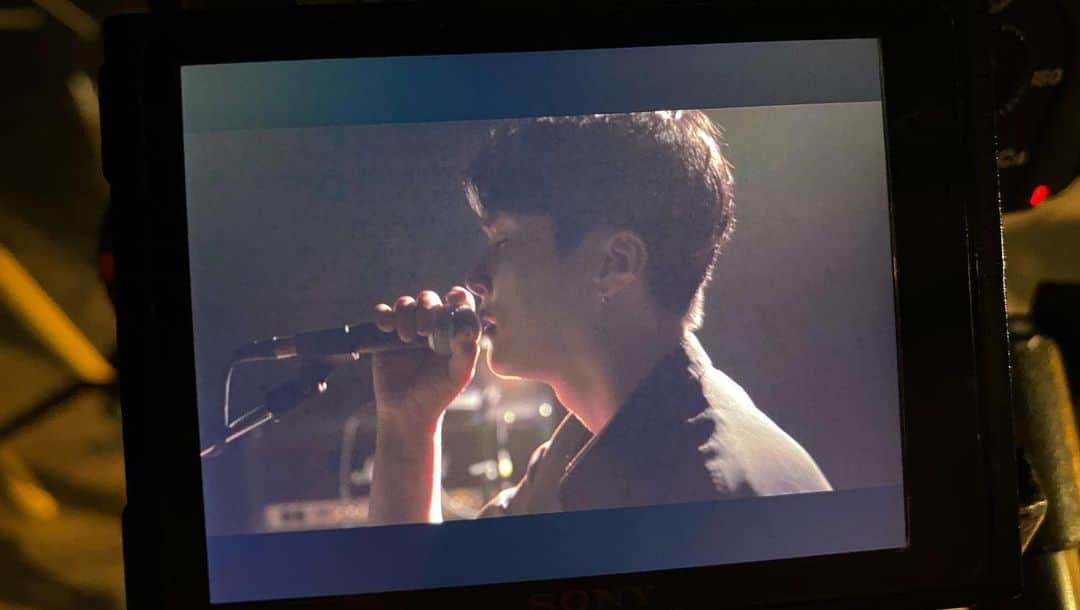 Jongkook Shinさんのインスタグラム写真 - (Jongkook ShinInstagram)「shooting some video @hanrock.official」6月3日 8時50分 - jongkookshin