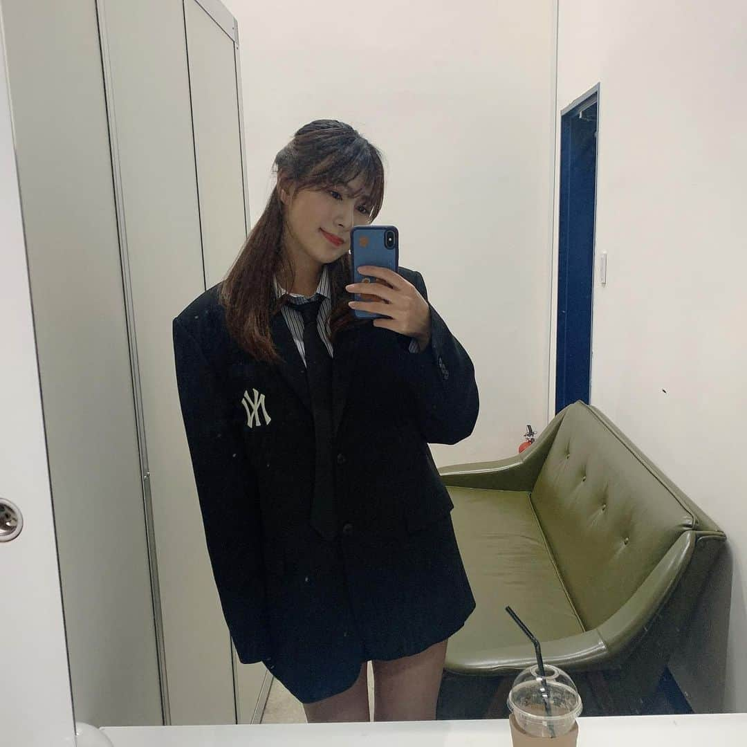 オ・ハヨンさんのインスタグラム写真 - (オ・ハヨンInstagram)「면접 본 날」6月3日 0時50分 - _ohhayoung_