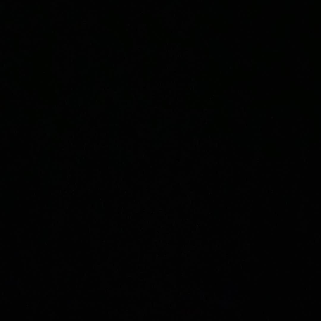 ミゲル・ラジュンのインスタグラム：「BLACK LIVES MATTER! ✌🏿 . #blackouttuesday」