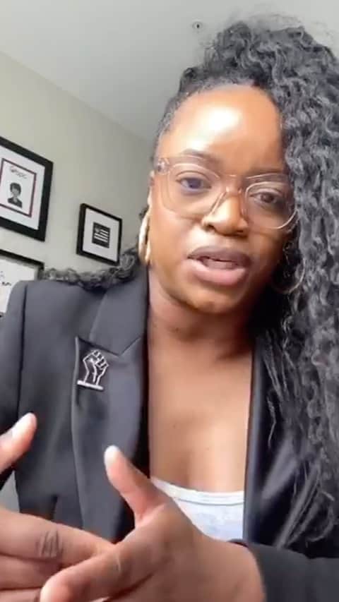 ディジョン・タルトンのインスタグラム：「about. Us (Black folks) existing and showing up in this country in the fullness of who we are and demanding to be seen IS a form of protest. 👊🏽✊🏽 Be safe family.」