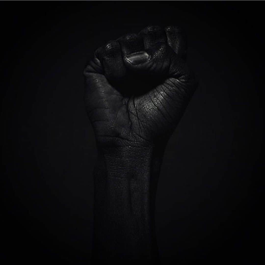 エネル・バレンシアさんのインスタグラム写真 - (エネル・バレンシアInstagram)「#blackouttuesday」6月3日 2時48分 - ennervalencia1
