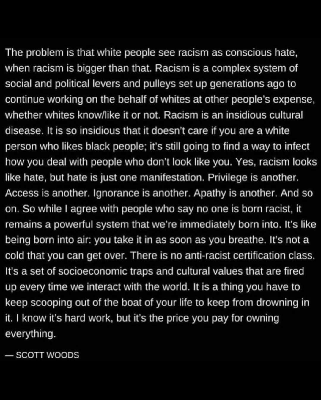 ブリアナ・ホリーのインスタグラム：「Now that you’re reading this, I hope you’re taking time to donate, sign petitions, share useful information, and educate yourself.  link in bio. #blacklivesmatter #blackouttuesday」