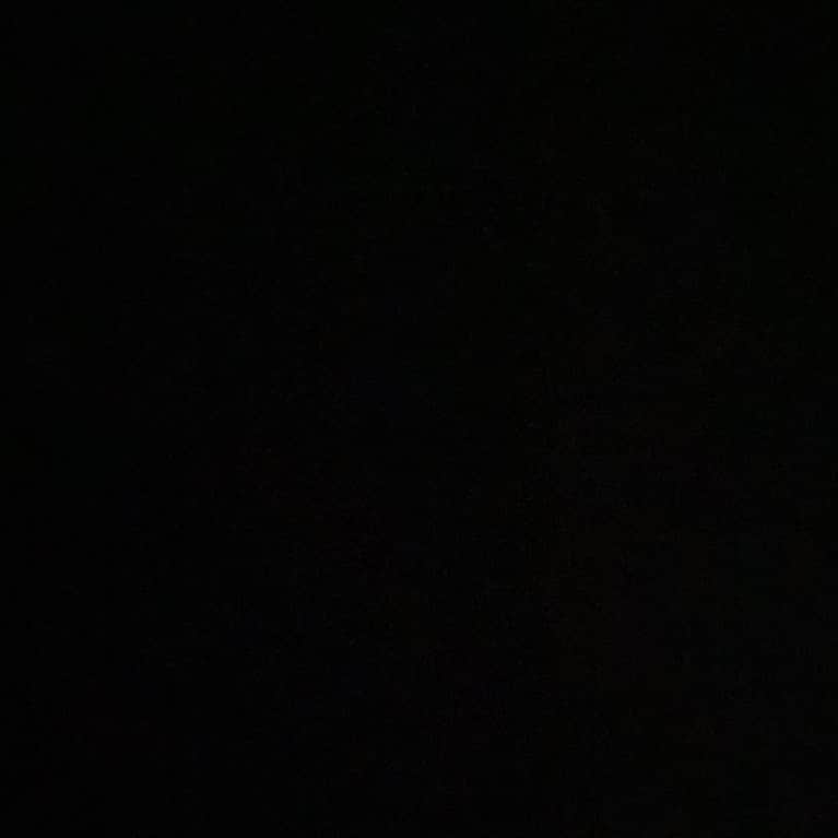 イシス・テイラーのインスタグラム：「#blackouttuesday please don’t let the conversation stop.」