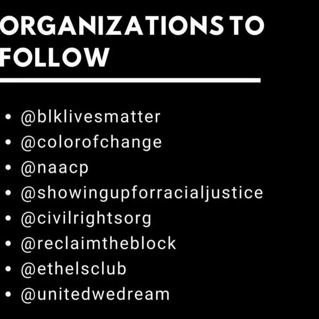 ライリー・キーオさんのインスタグラム写真 - (ライリー・キーオInstagram)「White people, Let’s do some things, very easy simple things! Donate, text, read. Educate ourselves. Is is our duty to as white allies. 🙏❤️✊」6月3日 9時34分 - rileykeough