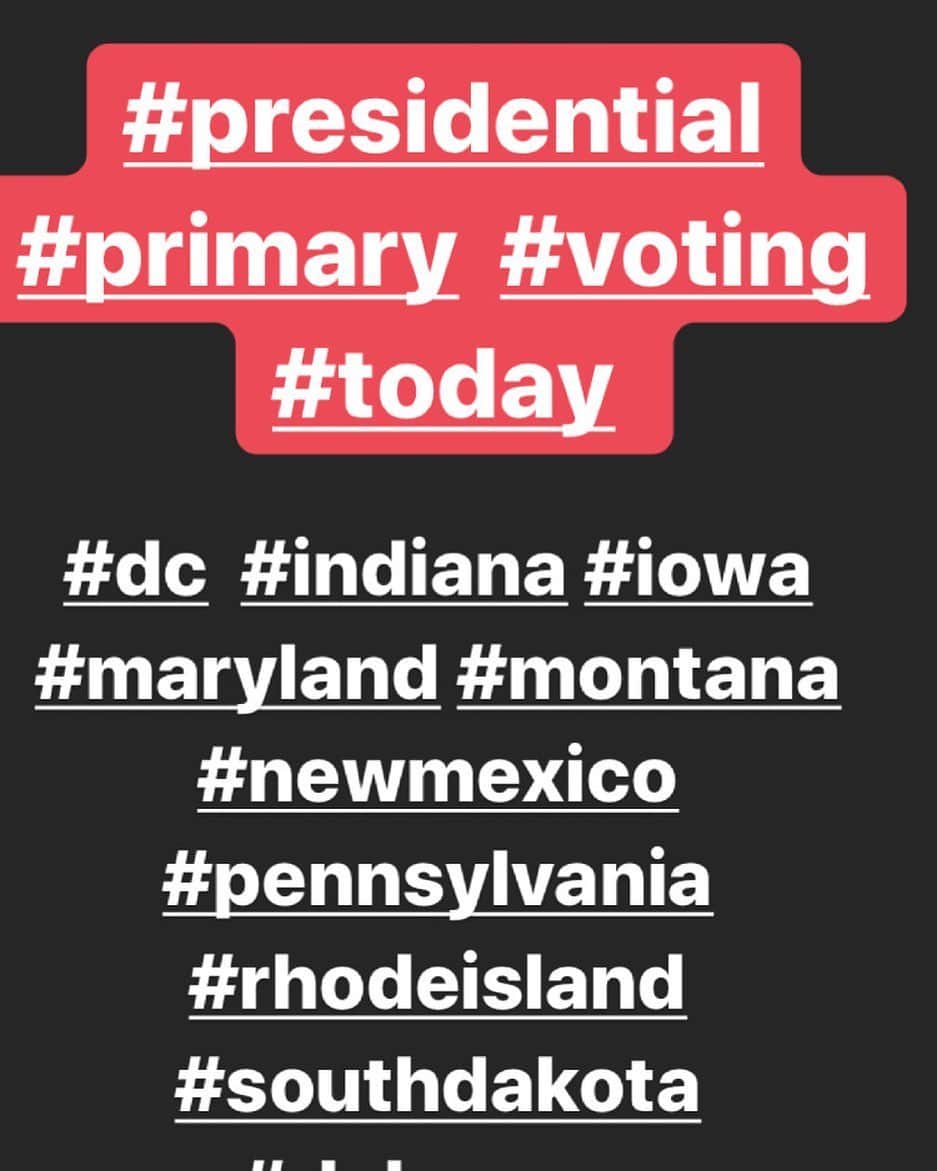 ジーン・トリプルホーンのインスタグラム：「Presidential primary voting #today Polls are open 7am-8pm follow CDC guidelines: Wear a mask, bring your own pen. Find your own polling place at votespa.com go out and #vote #dc #indiana #iowa #maryland #montana #newmexico  #pennsylvania #rhodeisland #southdakota #delaware」