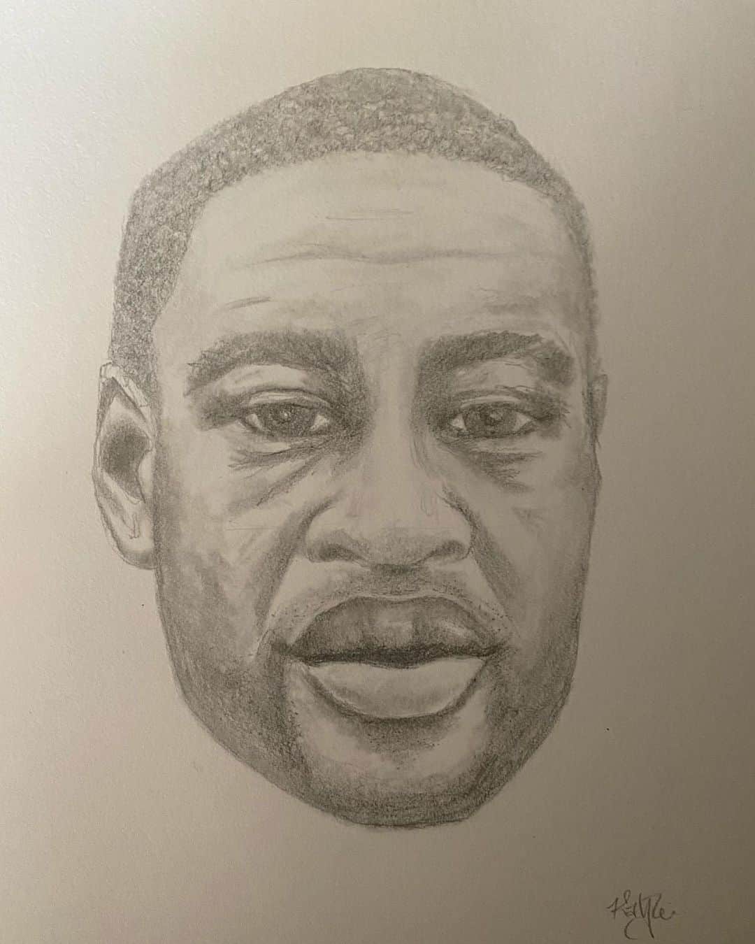 Kaylee Ricciardiのインスタグラム：「My heart has been heavy and I channeled it into pencil and paper today. I sketched #GerogeFloyd because he has sparked a much needed reality check for this country. The fact of the matter is, innocent people are being murderer and attacked by the police and some people are still making excuses for it. This is disgusting. I am hurting. I am devastated. And I am taking action. I stand with you today and always. #blackouttuesday #blm ❤️」