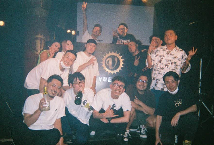 DJ ATSUのインスタグラム：「先日のBON-VOYAGE on LINE LIVE @vuenos_tyo ありがとうございました！﻿ ﻿ こちらの-Day2-に関しては、まだアーカイブが残っています。﻿ 見逃した方はゼヒチェックして下さい‼︎﻿ ﻿ ﻿ #ボンボヤ #THANKS_VUENOS」