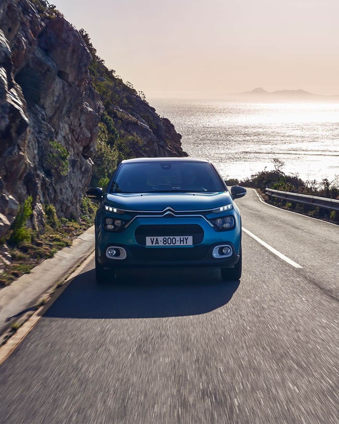 Citroënのインスタグラム：「When the blue of New Citroën C3 meets the blue of the ocean, the road is more beautiful. #NewCitroënC3 #97CustomizationCombinations #Customisation #CitroënAdvancedComfort #Citroën #CitroënC3 #Personalised #Colour #Newcar #Urban #Lifestyle #Design #Fashion #Comfort #Instacar #Carsofinstagram #Auto #Vehicle #Car  #Ride #Adventures #Sea」