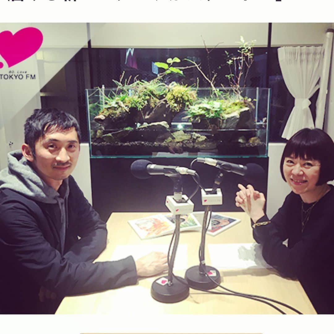 松浦美穂さんのインスタグラム写真 - (松浦美穂Instagram)「TWIGGY.松浦美穂のClean,Simple,Smart.RADIO  https://park.gsj.mobi/news/show/65409  今までのアーカイブ編をこちらで視聴できます。 第一回は @michihikoiwamoto 日本環境設計株式会社の岩元さんと、L.A在住の女優の @taookamoto TAOさんをお迎えしての対談。 2回目のゲストは占いの @aokiyoshifumi 青木良文さん… 3回目がmodelでアクティビスト @_lillianono_ _小野りりあんさんと、少年少女国連大使の @mutsumi.159 黒部睦さんをお迎えしました。  今日のゲストはELLE編集長の坂井さん。 @ellejapan コロナ前と後のファッションを語っていただいて…  次回はNZ在住の @4dsk.co 四隅大輔さんとモデルの @noma77777 NOMAさんをお呼びしています。ニュージーランドの女性首相のアーダーンの政策もお聞きしたいですね…  まだまだゲストが続きます。 「心地良い暮らし方」をテーマに…多方面から各種バラバラの職業の方々をお呼びして、お話を聞いて… 今後の未来設計のお役に立てたら幸いです。  #松浦美穂のCleanSimpleSmart #TOKYOFM #jfnpark #引地海」6月3日 10時31分 - twiggy_mihomatsuura