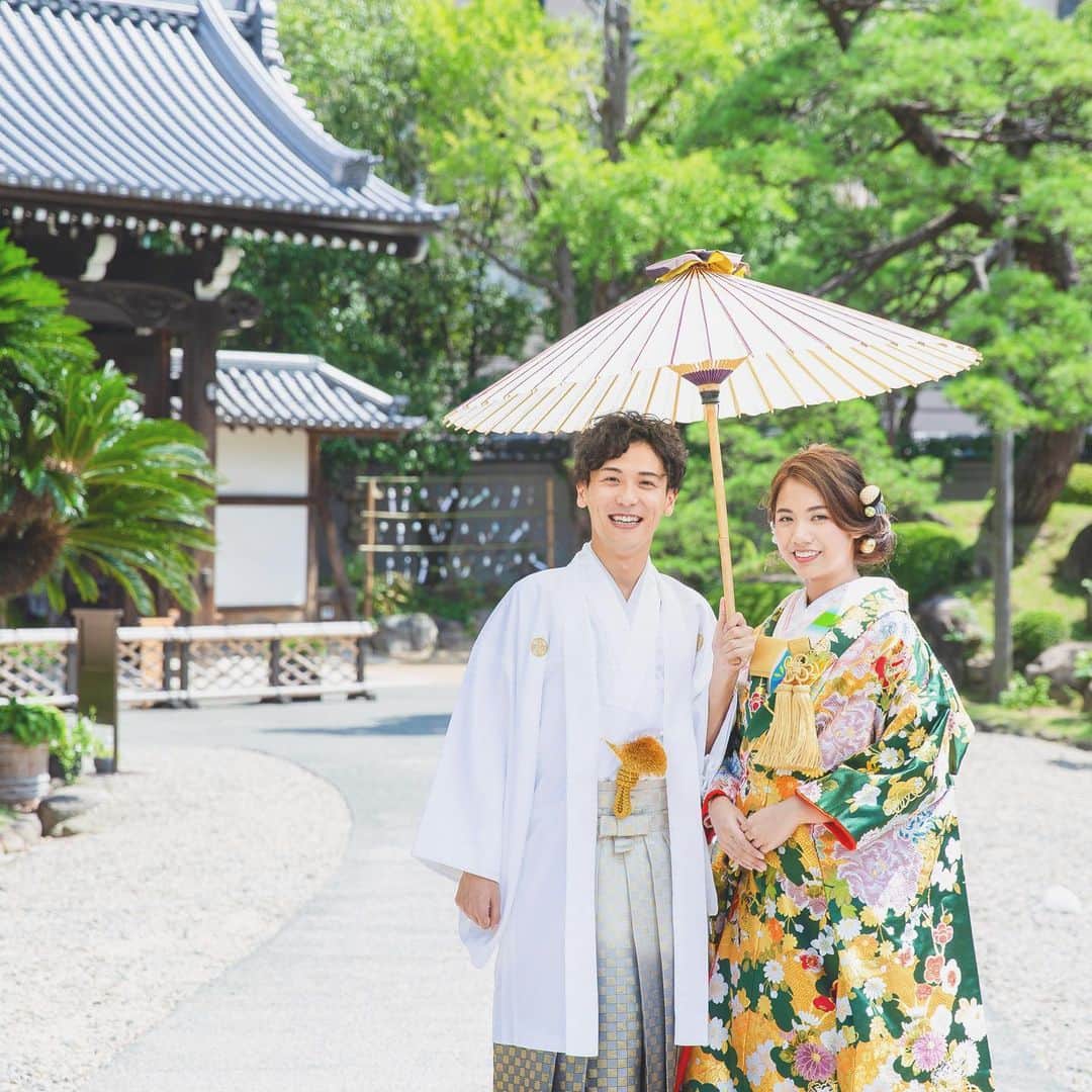 CLAIREのインスタグラム：「爽やかな季節には、爽やかなコーディネイトがぴったり✨ ・ @clairebridalstudio」