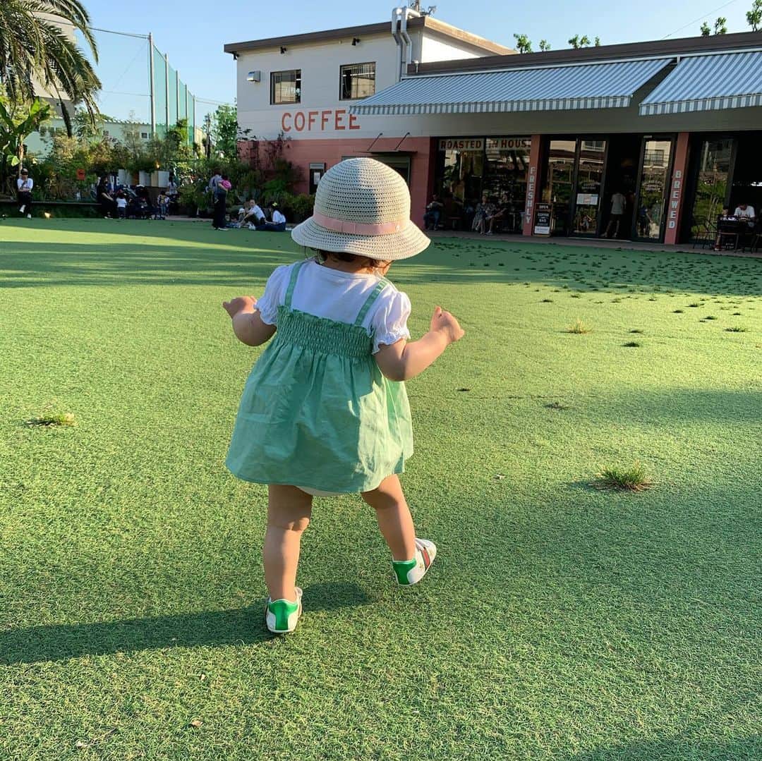 のインスタグラム：「毎日が一瞬🍃」