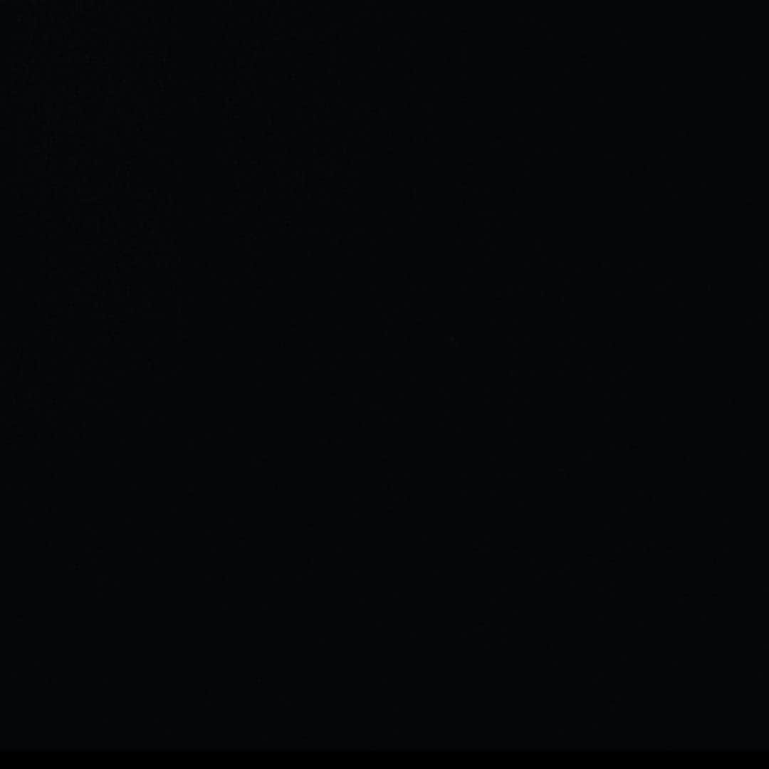 ダービー・スタンチフィールドのインスタグラム：「#blackouttuesday #theshowmustbepaused」