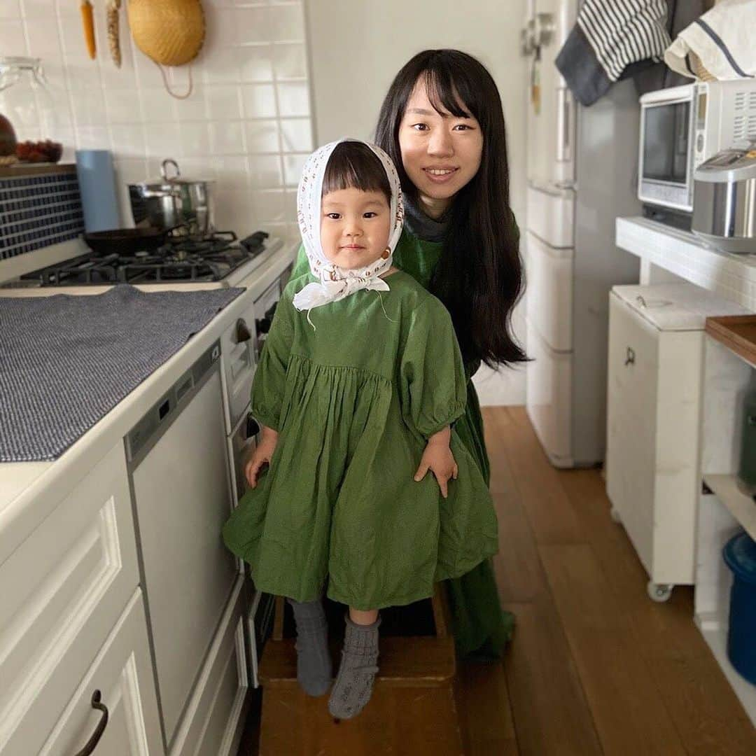 Instagramさんのインスタグラム写真 - (InstagramInstagram)「She got it from her mama. 😊⁣ ⁣ ⁣ This is Fuka Kamei. She’s 3 years old and lives in Hokkaido, Japan. Her favorite things include: doing puzzles, playing in the garden and cooking and making coffee with her mom Kinu (@___okinu).⁣ ⁣ ⁣ These little moments are so special to Kinu. “The best thing about being a mom is we’re one family and can spend our precious days together.”⁣ ⁣ ⁣ Watch our story to see Fuka and Kinu brew a pot of coffee together. (Spoiler alert: they’re wearing adorable matching outfits.)⁣ Happy #MothersDay to Kinu and all the mamas out there, no matter where you are. 💕⁣ ⁣ ⁣ Photos by @___okinu」5月11日 1時02分 - instagram