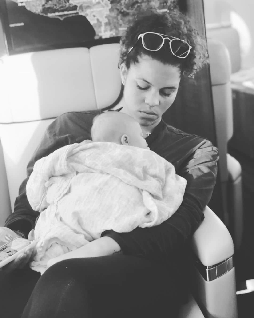 セス・カリーのインスタグラム：「Happy Mother’s Day! Thank you! ❤️」