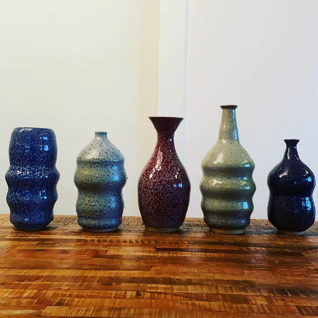 セス・ローゲンさんのインスタグラム写真 - (セス・ローゲンInstagram)「I got vases for days-es.」5月11日 1時23分 - sethrogen