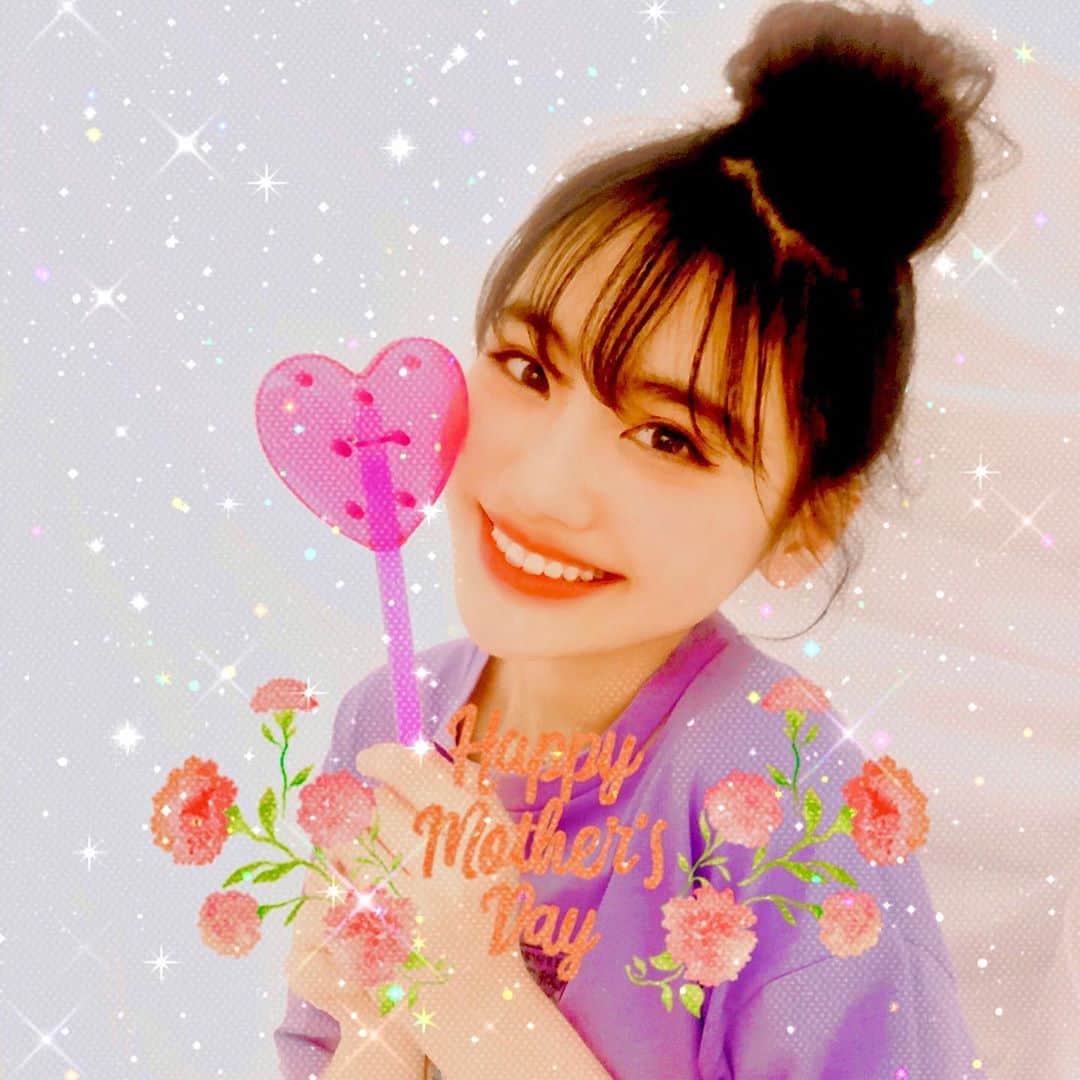 ニコ☆プチのインスタグラム：「❣️ アイスの日からの~~ 今日は #母の日 💐 てことで💖を🥰🎁 . . . #mothersday  #関谷瑠紀」