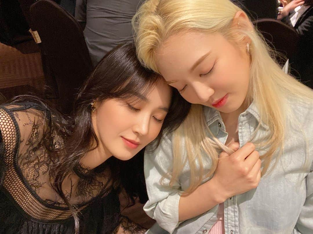 ユリ さんのインスタグラム写真 - (ユリ Instagram)「소녀시대 💕 GG4eva @tiffanyyoungofficial 보구싶어」5月10日 18時09分 - yulyulk