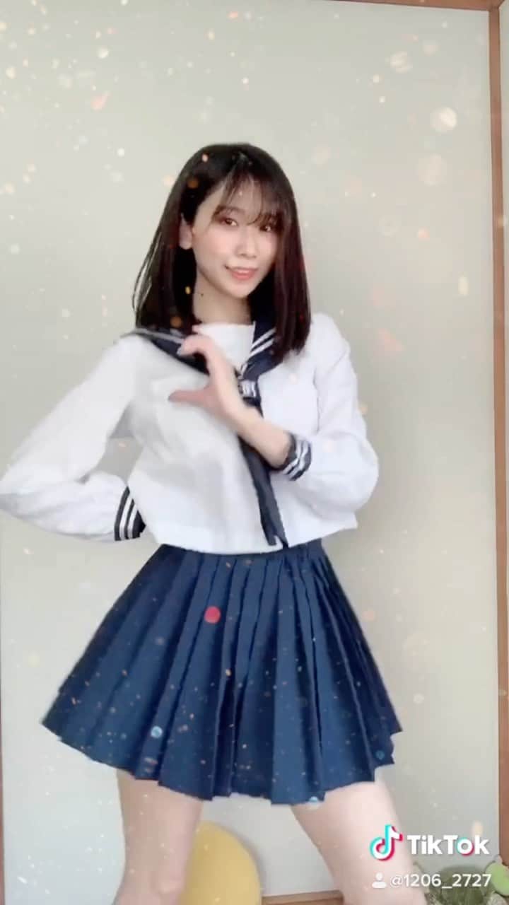 塩野響子のインスタグラム：「踊ってみたメドレー最新版どーん😜❤️」