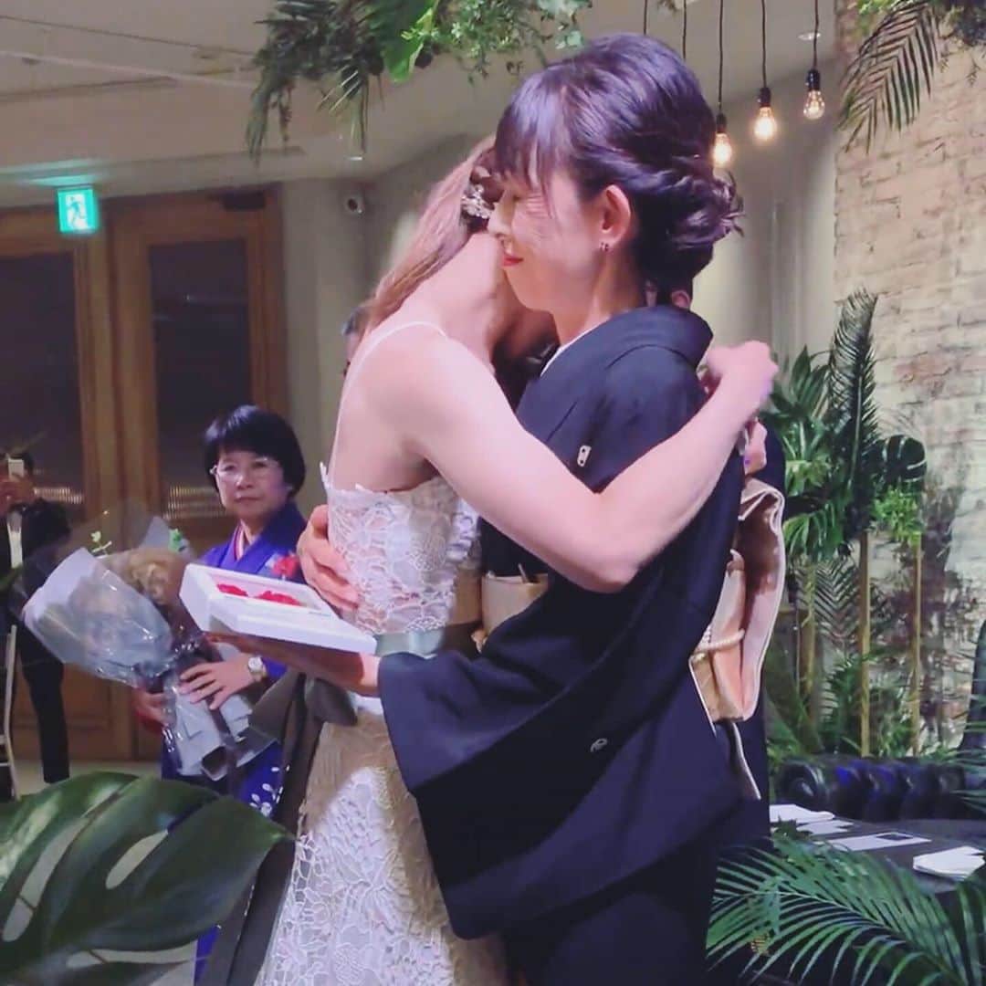 川戸沙羅のインスタグラム：「𝒽𝒶𝓅𝓅𝓎 𝓂𝑜𝓉𝒽𝑒𝓇'𝓈 𝒹𝒶𝓎💕」