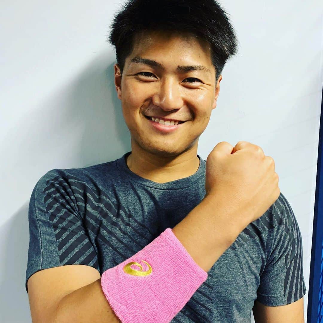 寺島成輝のインスタグラム：「母の日  感謝  #asics  #アシックスベースボール  #オープンベースボール #母の日  #お母さんありがとう  #stayhome」