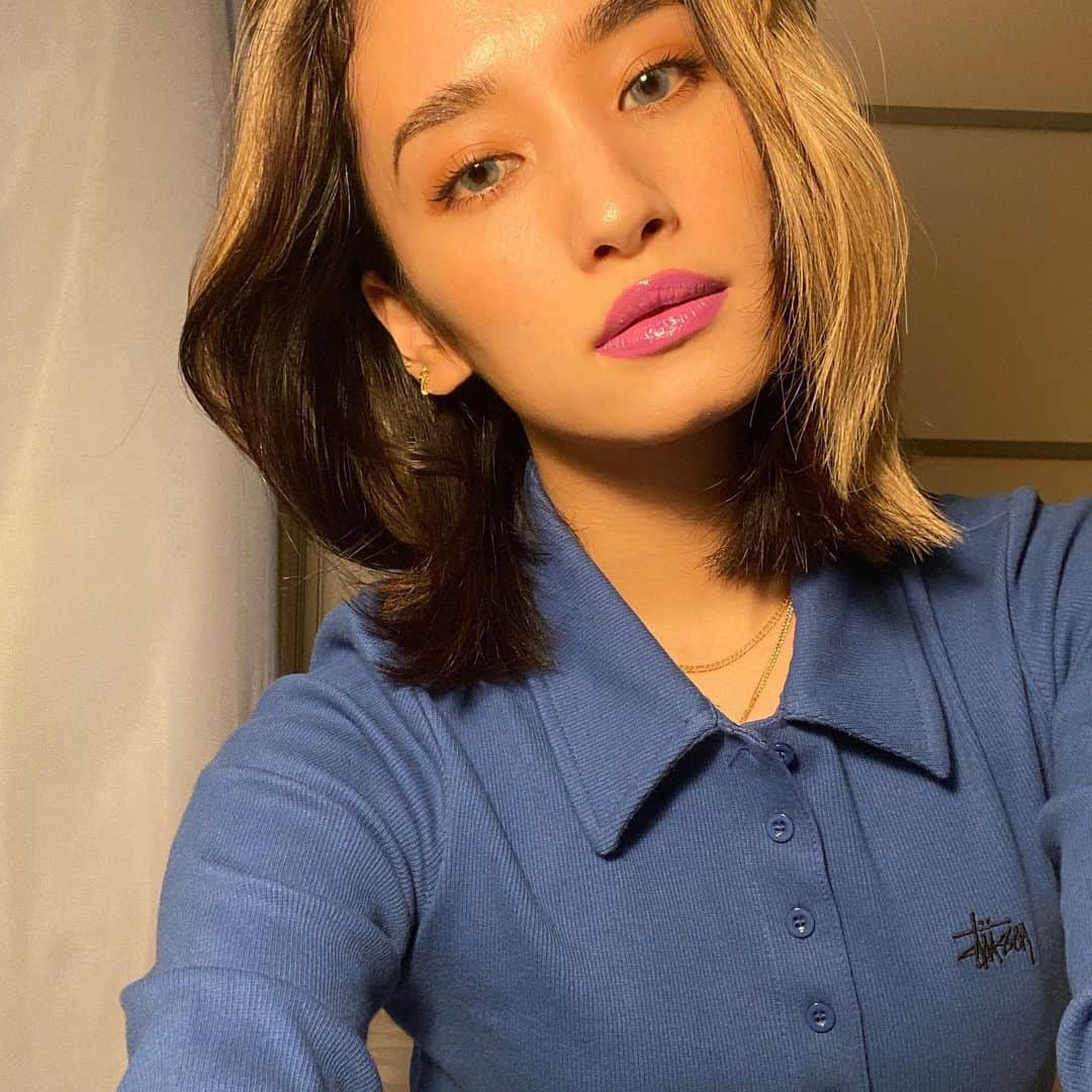 YURINOさんのインスタグラム写真 - (YURINOInstagram)「𝗛𝗮𝗽𝗽𝘆𝗠𝗼𝘁𝗵𝗲𝗿'𝘀𝗗𝗮𝘆🌹 ママが好きそうな服を着てみた👼🏼笑 上も下も初めて着れた服たち✨ 帰ってママのごはん食べたい🥺」5月10日 20時23分 - yurino_happiness