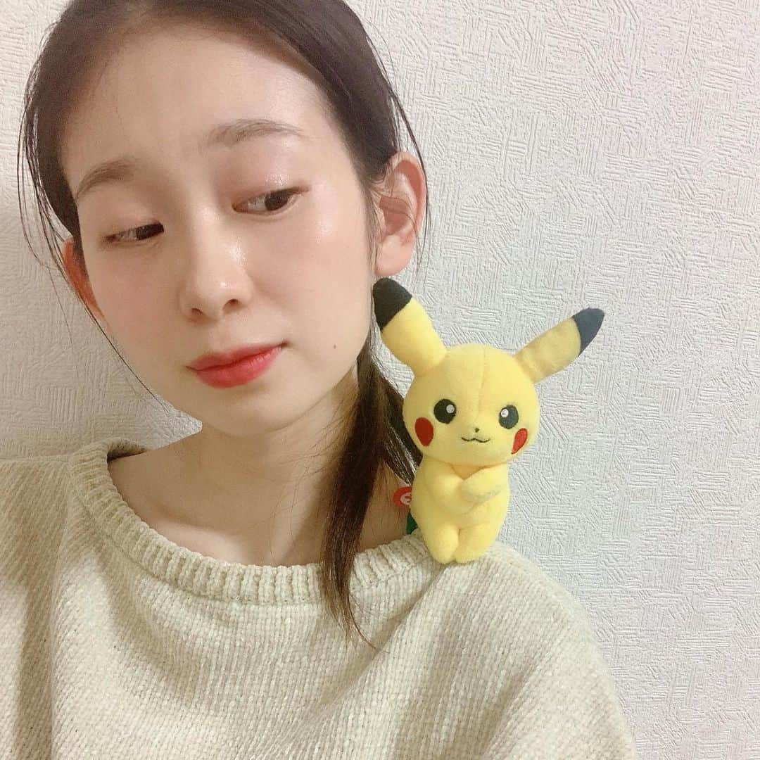橘花梨さんのインスタグラム写真 橘花梨instagram ちょこん 肩乗りピカチュウ 5月10日 時36分 Tachibana Karin