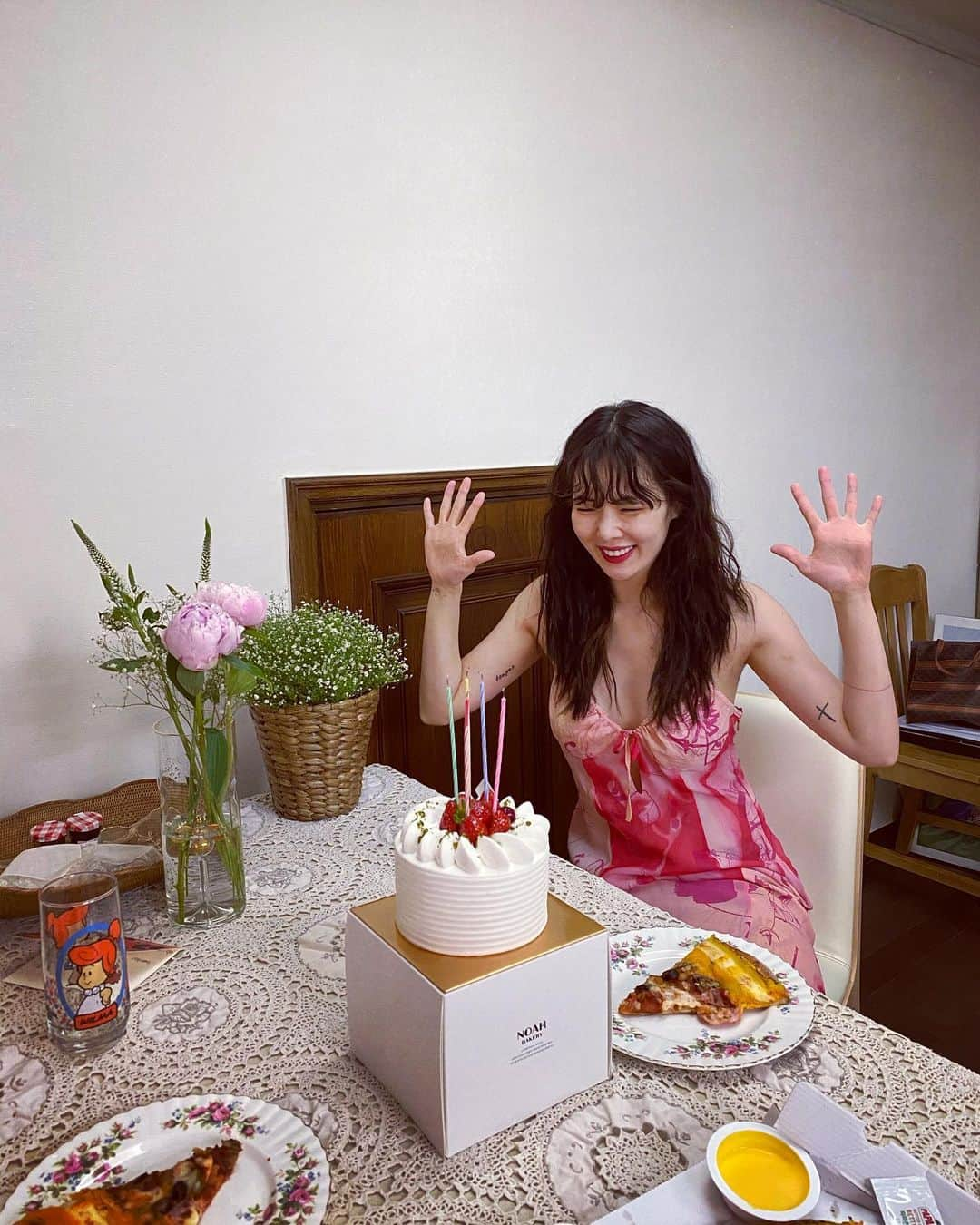 ヒョナ さんのインスタグラム写真 - (ヒョナ Instagram)5月10日 21時34分 - hyunah_aa